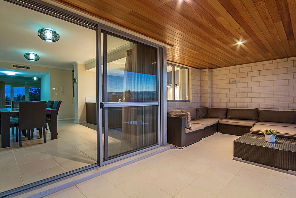 Serenity On The Terrace Aparthotel Mandurah Exterior photo