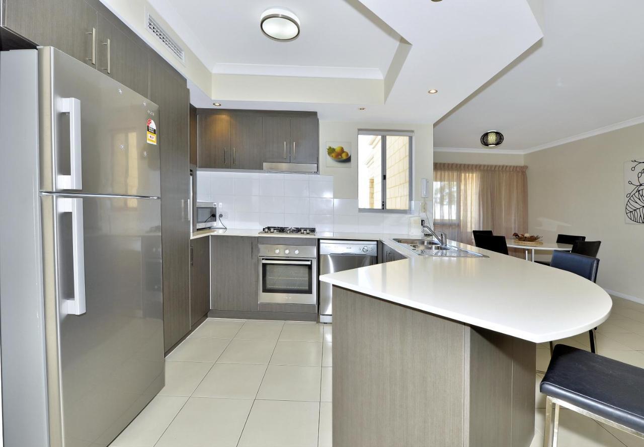 Serenity On The Terrace Mandurah Exterior photo