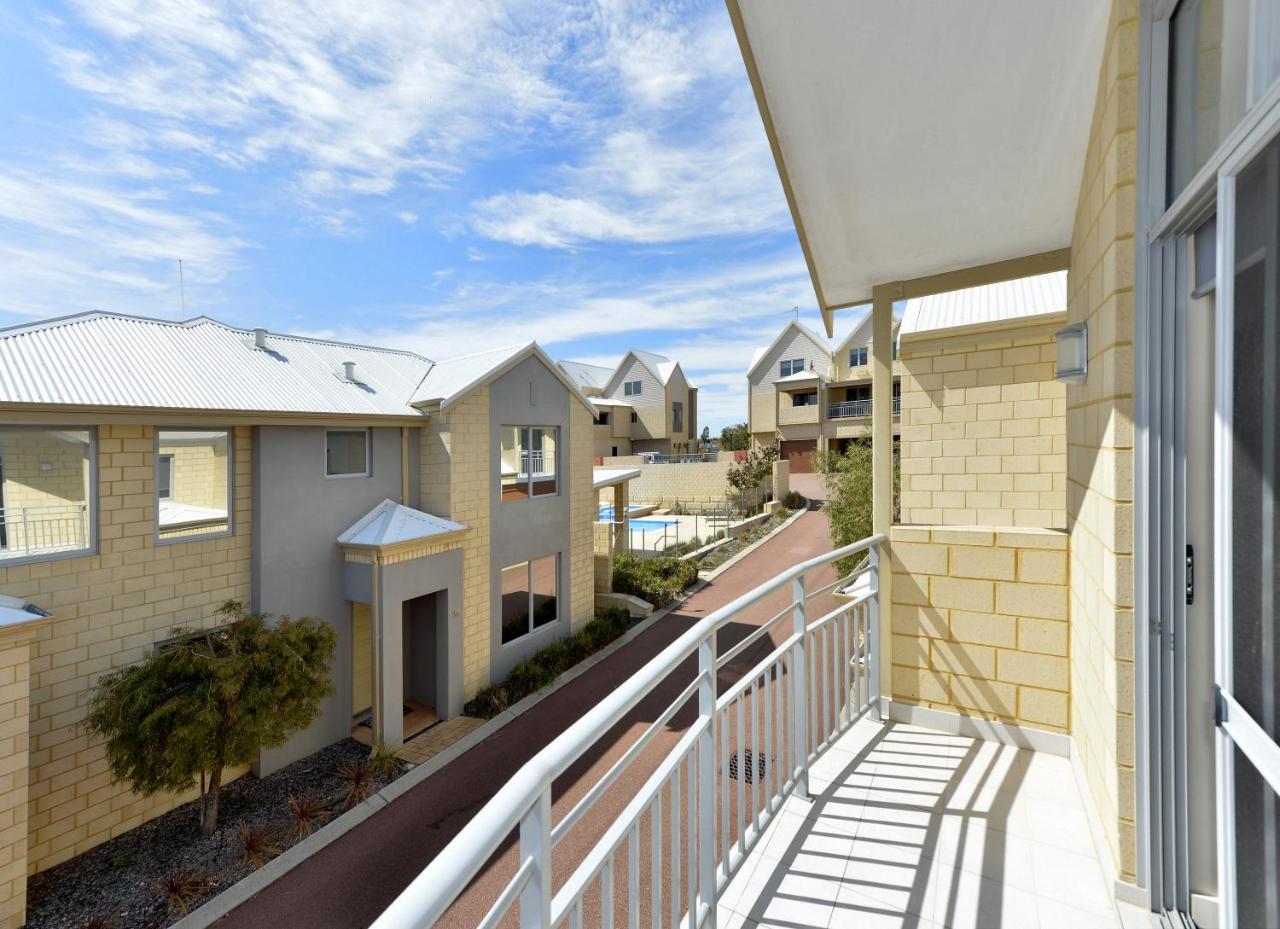 Serenity On The Terrace Aparthotel Mandurah Exterior photo