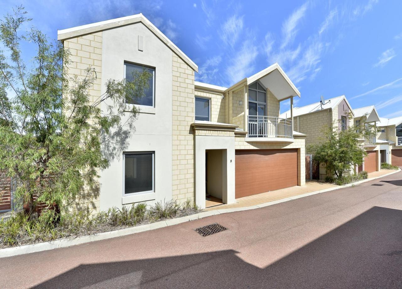 Serenity On The Terrace Aparthotel Mandurah Exterior photo