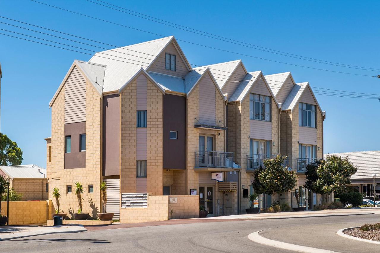 Serenity On The Terrace Aparthotel Mandurah Exterior photo